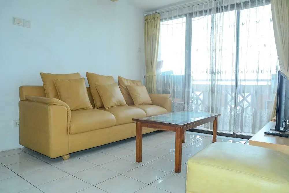 Джакарта: Awesome In Puri Garden Apartment Near Lippo Mall Puri