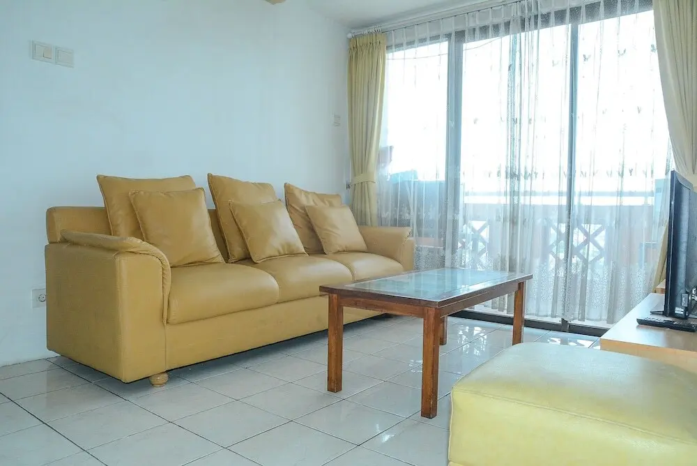 Джакарта: Awesome In Puri Garden Apartment Near Lippo Mall Puri