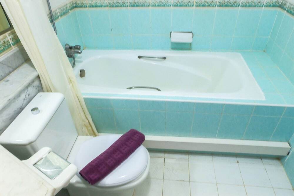 Джакарта: Spacious For 4 Pax Casablanca Apartment Near Kokas
