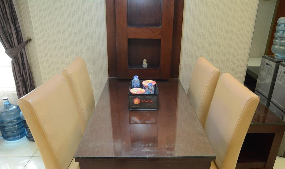 Джакарта: Cozy at Sudirman Park Apartment near to SCBD