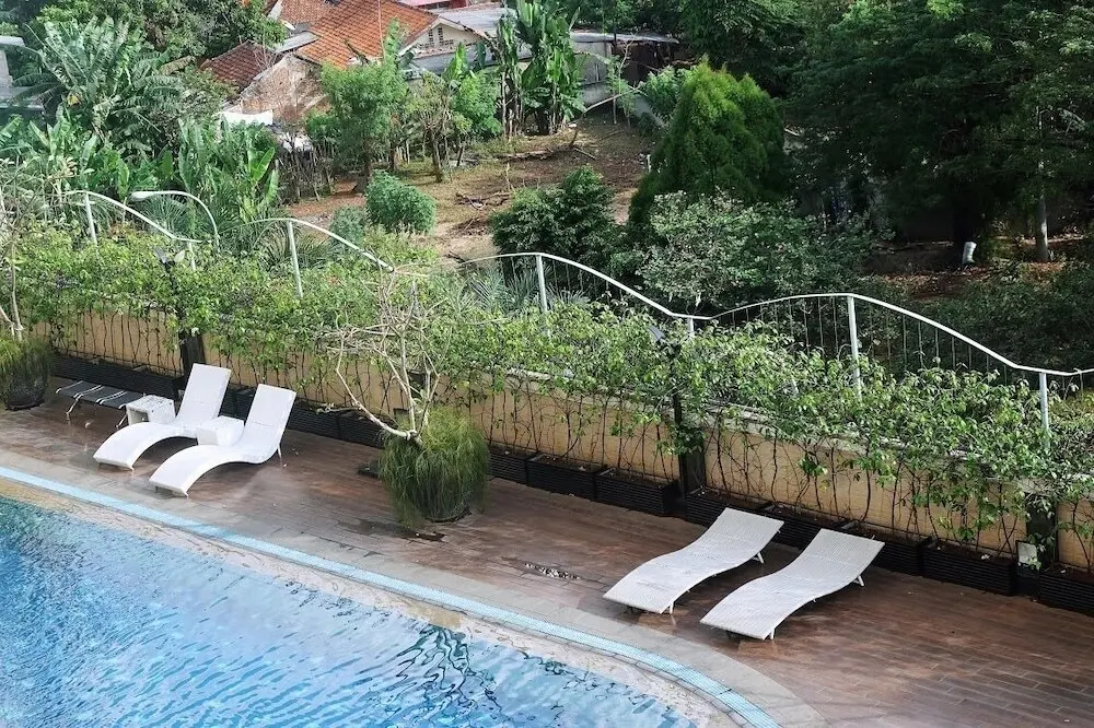Джакарта: Great Location Studio Belmont Apartment near Puri Mall