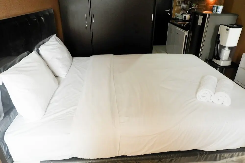 Джакарта: Great Location Studio Belmont Apartment near Puri Mall