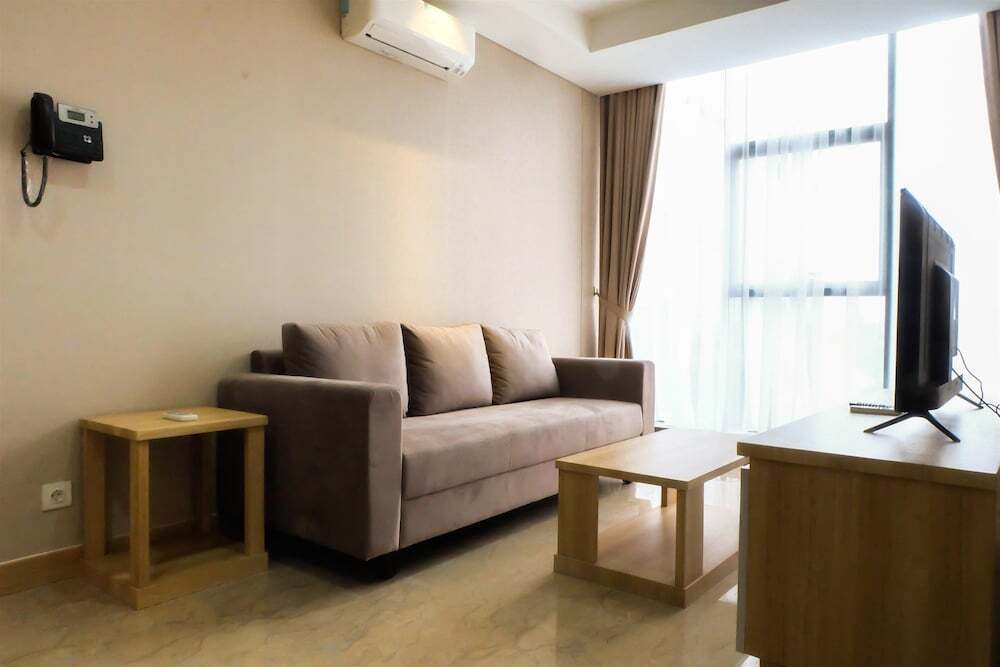 Джакарта: The 6Th Floor Lavenue Apartment