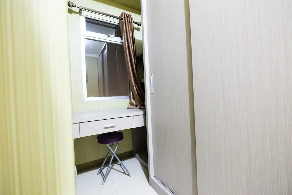 Джакарта: Comfortable Apartment at Gading Greenhill near to Kelapa Gading