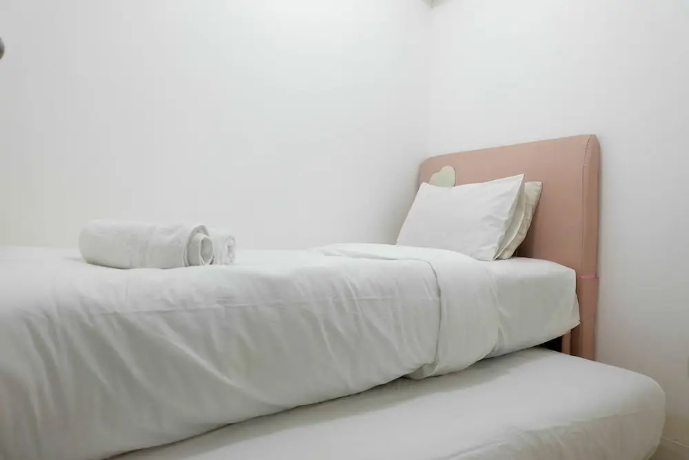 Джакарта: Compact Bassura City Apartment near Jatinegara