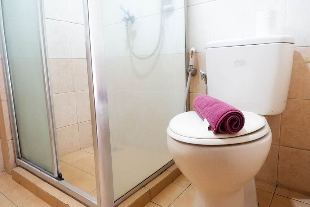 Джакарта: Cozy Apartment Mediterania Palace