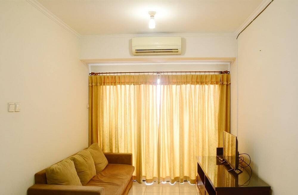 Джакарта: Cozy at Puri Garden Apartment near to Puri Indah