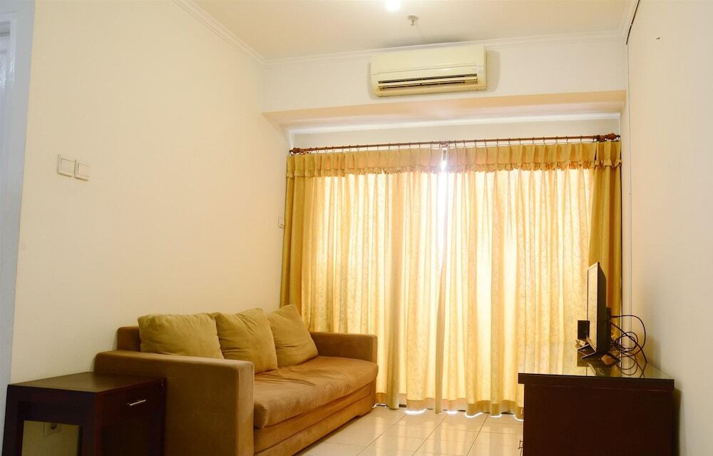Джакарта: Cozy at Puri Garden Apartment near to Puri Indah