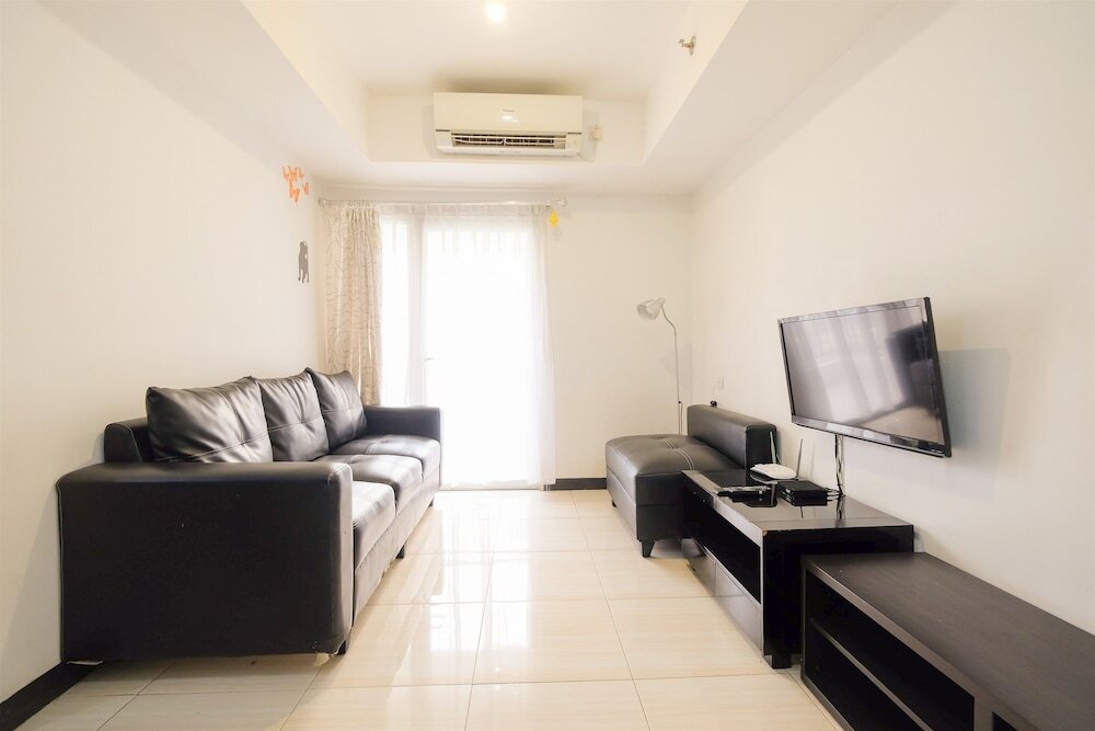 Джакарта: Comfortable The Wave Apartment near Epicentrum Kuningan