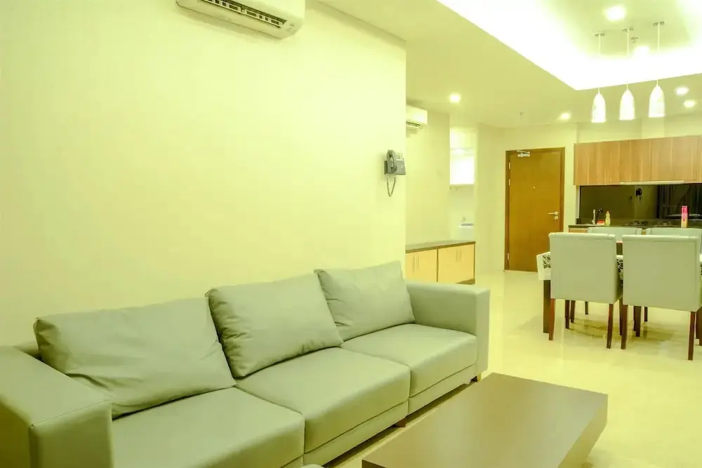 Джакарта: Spacious and Modern L'Avenue Apartment