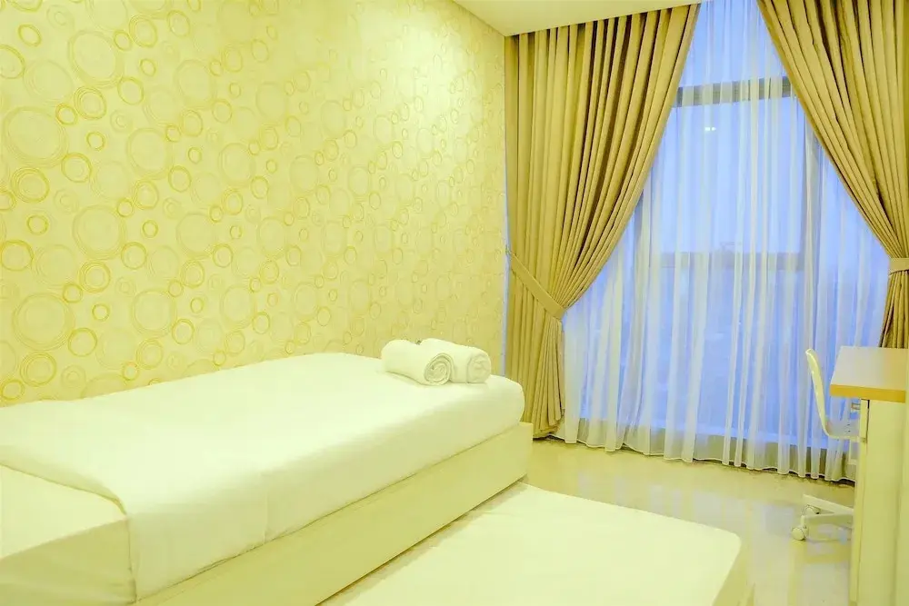 Джакарта: Spacious and Modern L'Avenue Apartment