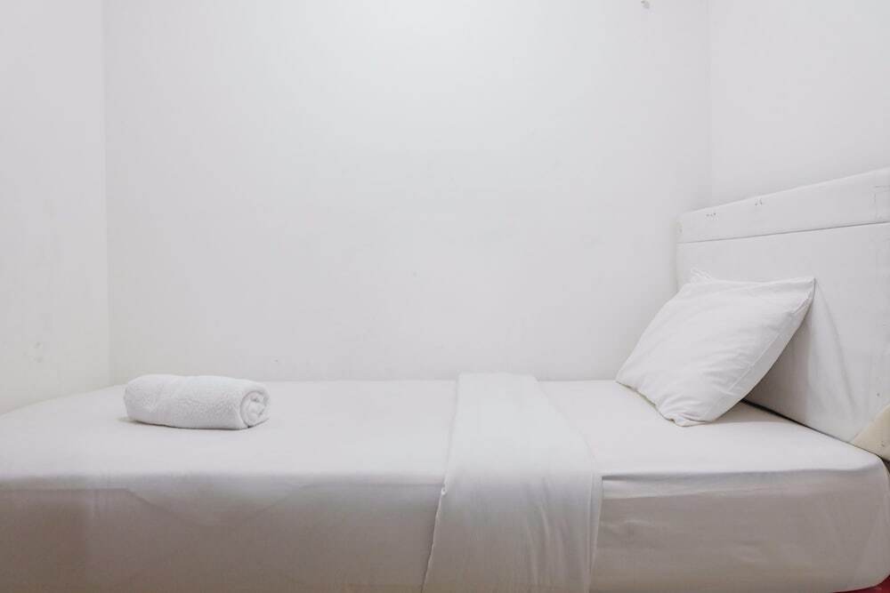 Джакарта: Bassura City Apartment Connect to Swimming Pool