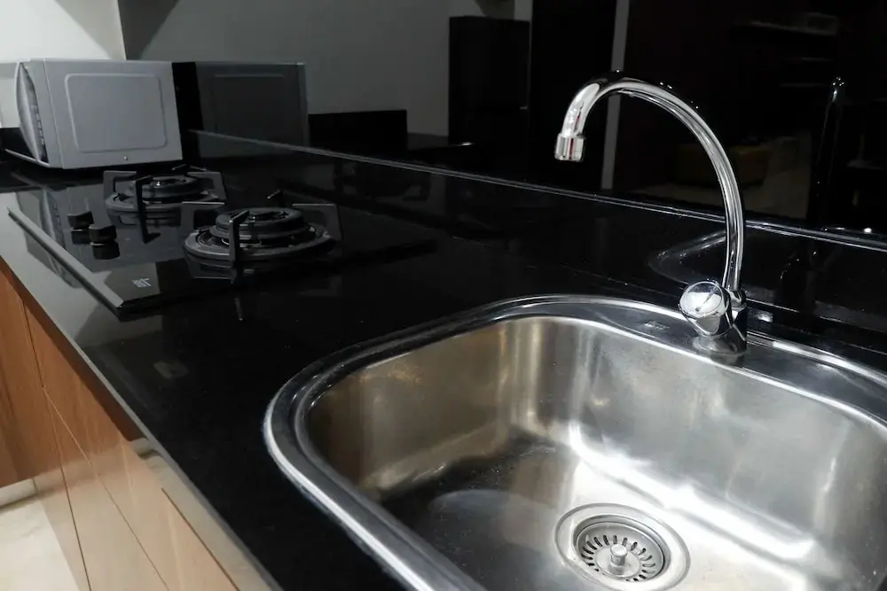 Джакарта: Affordable At L'Avenue Apartment