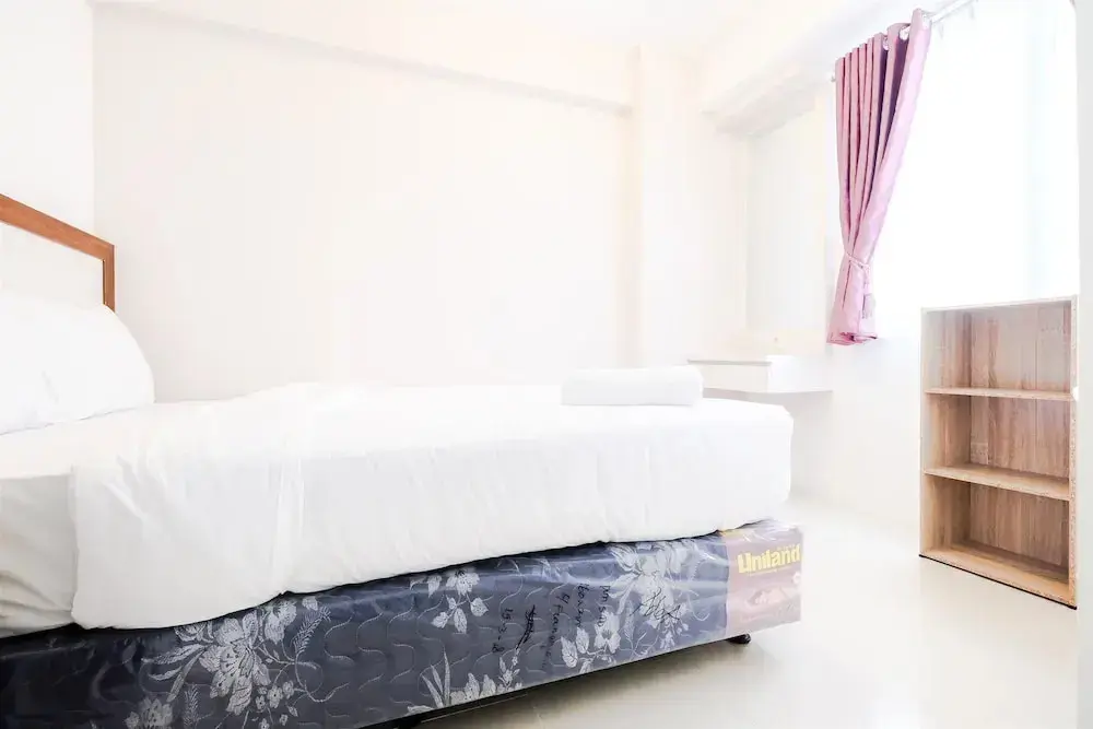 Джакарта: New & Clean Bassura City Apartment
