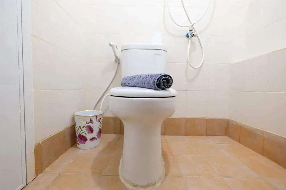 Джакарта: Best Price & Comfy Bassura City Apartment