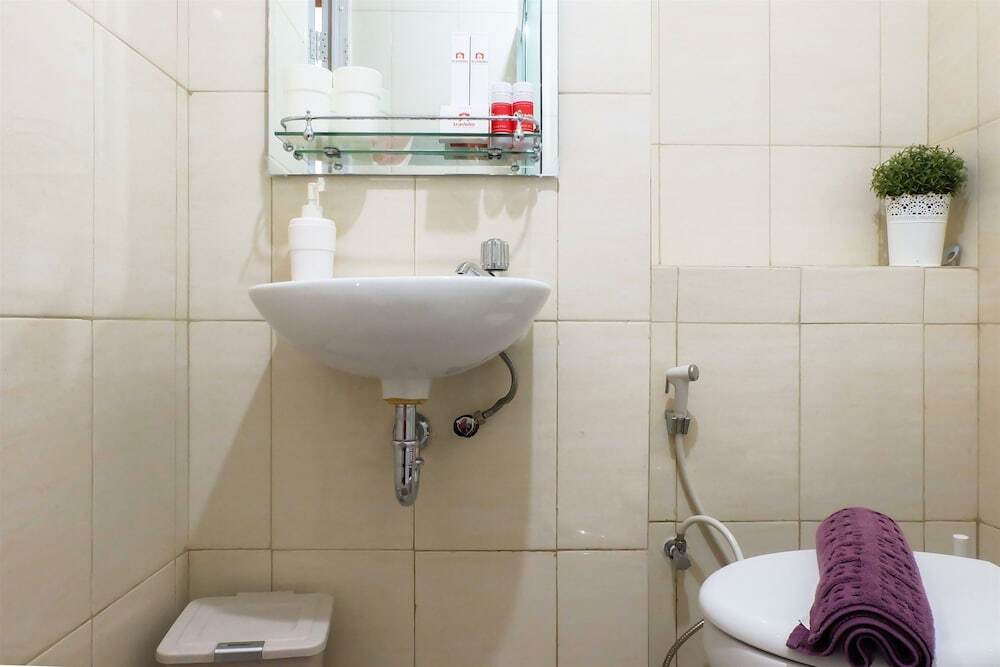 Джакарта: Classic Studio Apartment Connecting To Bassura City