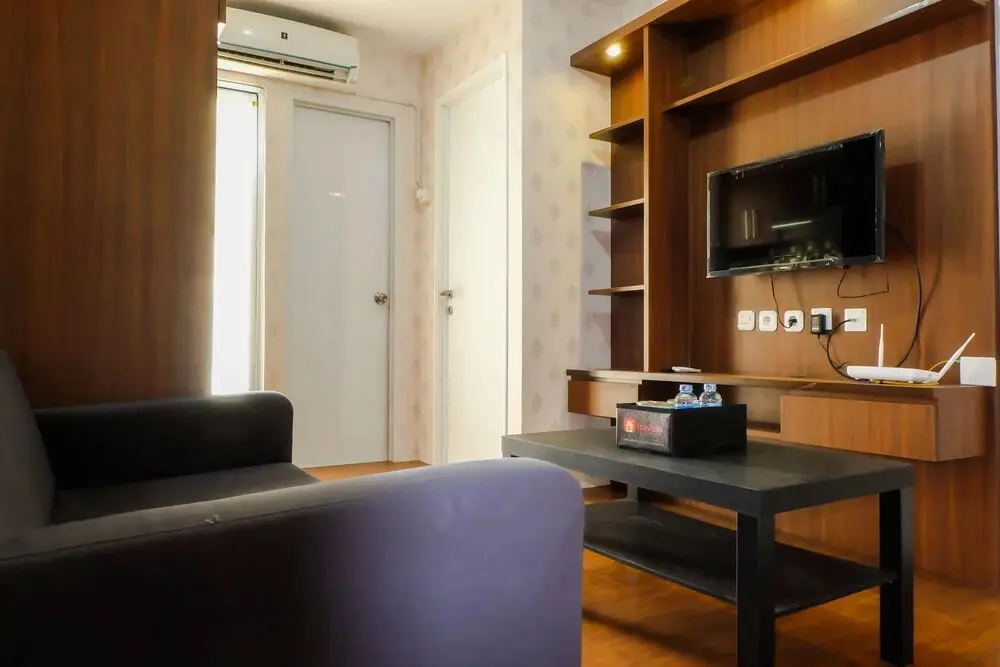 Джакарта: Modern Room Bassura Apartment With Direct Access To Shopping Center