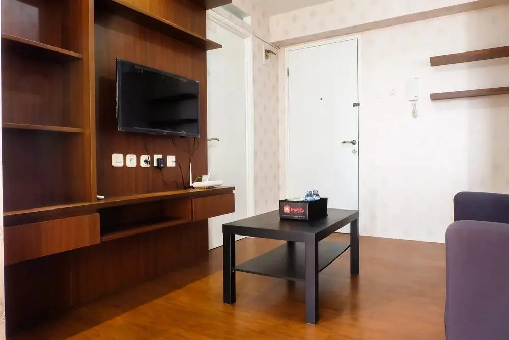 Джакарта: Modern Room Bassura Apartment With Direct Access To Shopping Center