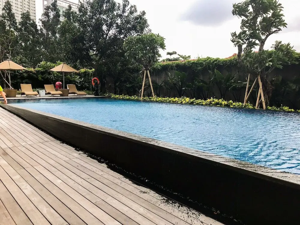 Джакарта: Four Star Apartment Veranda Near Puri