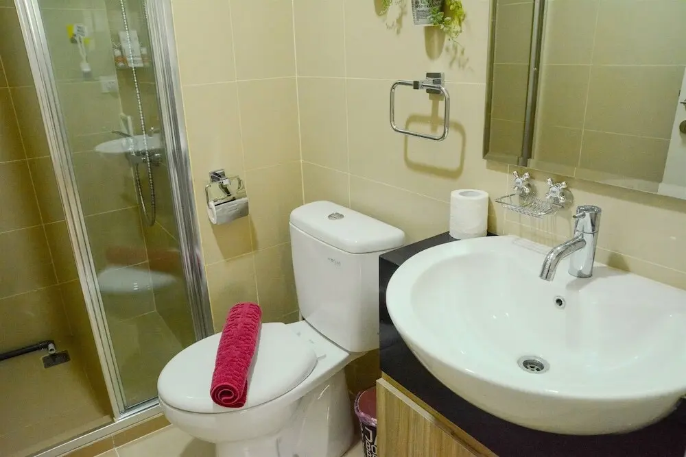 Джакарта: Cozy & Stylish Apartment W/ Great View At Madison Park