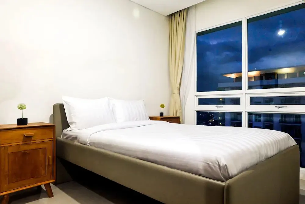 Джакарта: Homey Woodland Park Apartment Near Kalibata Plaza