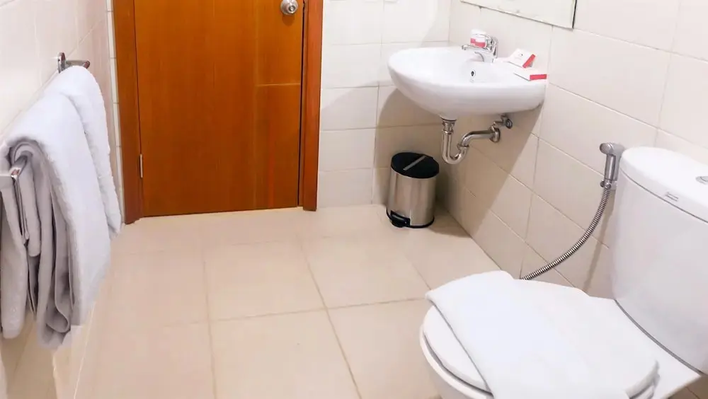 Джакарта: Homey Woodland Park Apartment Near Kalibata Plaza