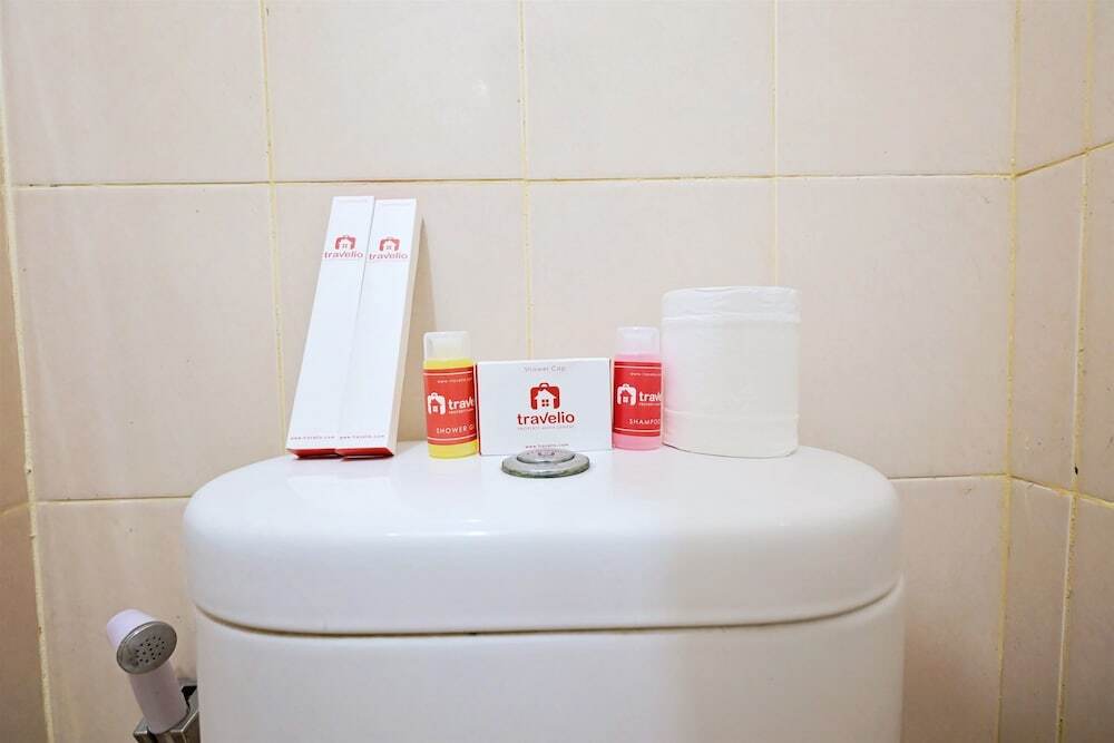 Южный Тангеранг: Minimalist Studio Room At Serpong Greenview