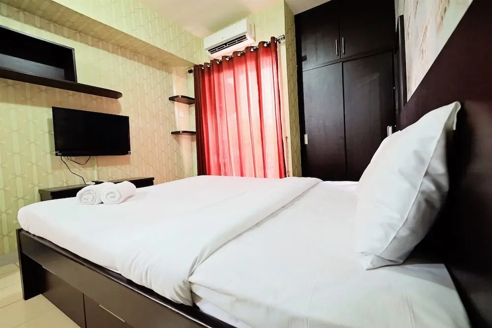 Южный Тангеранг: Minimalist Studio Room At Serpong Greenview