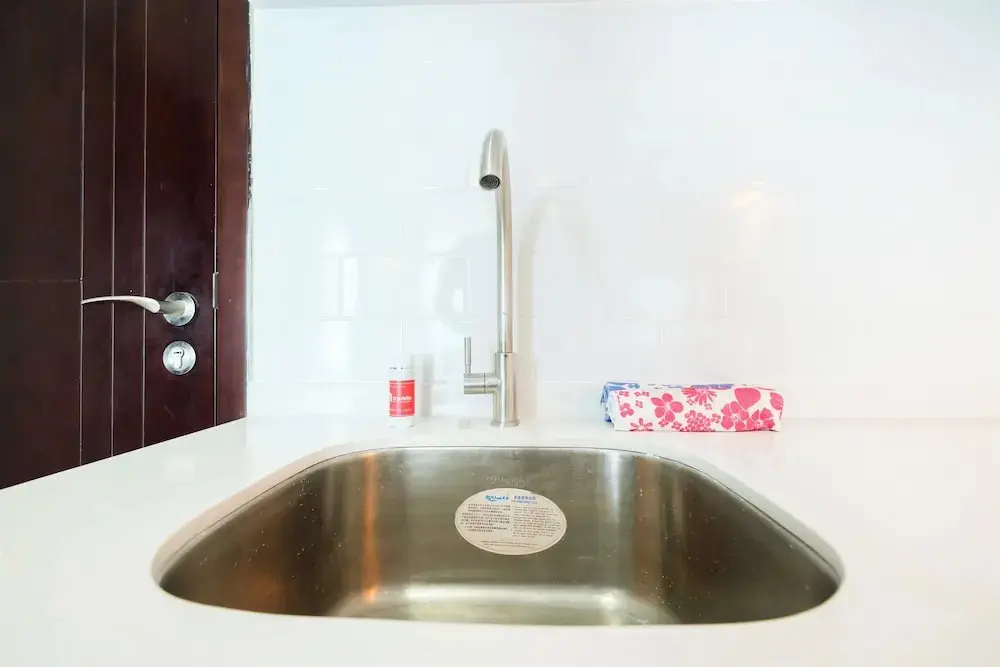 Южный Тангеранг: Best Price Brooklyn Apartment near IKEA Alam Sutera
