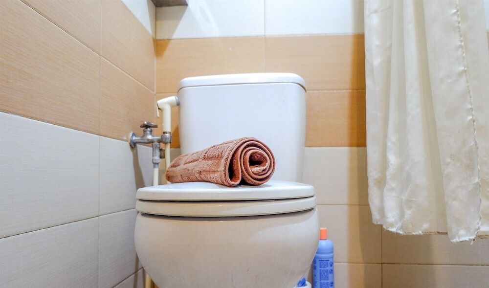 Джакарта: Simply Homey Gardenia Boulevard Apartment