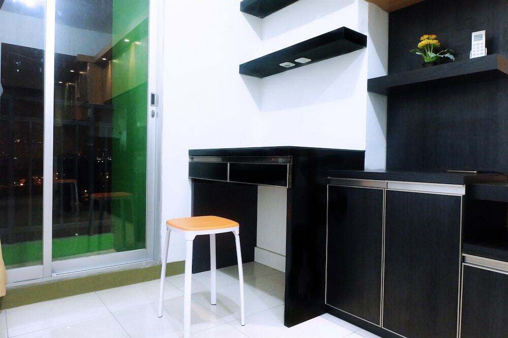 Джакарта: Cozy Studio Apartment Near Mall Kelapa Gading
