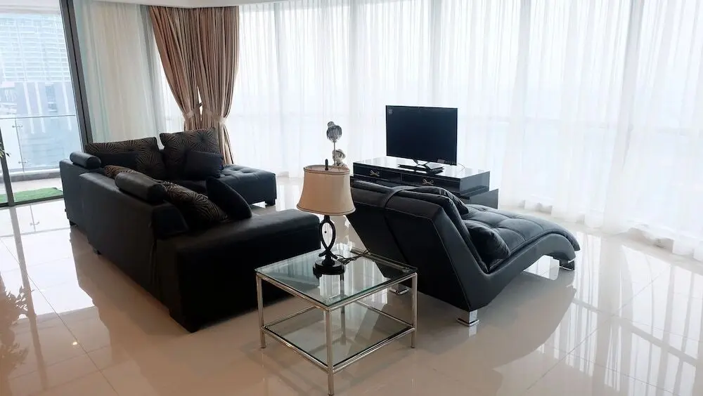 Джакарта: Luxury Spacious St Moritz Presidential Puri