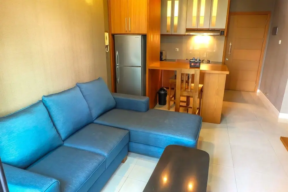 Джакарта: Best Price Hampton's Park Apartment Near Pondok Indah Mall