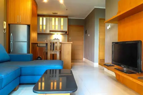 Best Price Hampton's Park Apartment Near Pondok Indah Mall — фото 1