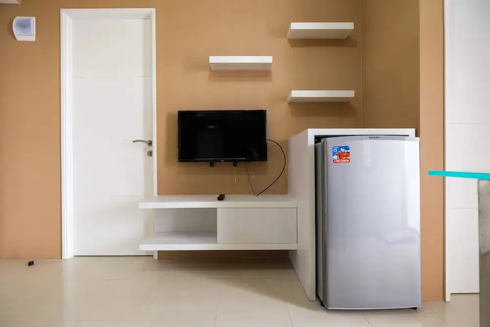 Джакарта: Luxurious Bassura City Apartment with Mall Access