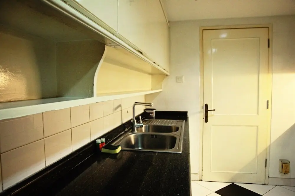 Джакарта: Classic Brawijaya Apartment with Pool View