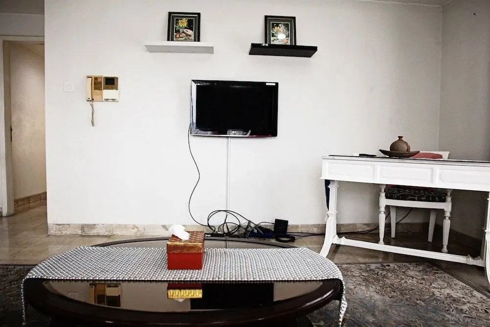 Джакарта: Classic Brawijaya Apartment with Pool View