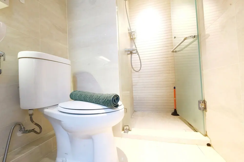 Джакарта: Spacious Apartment at Green Bay Pluit