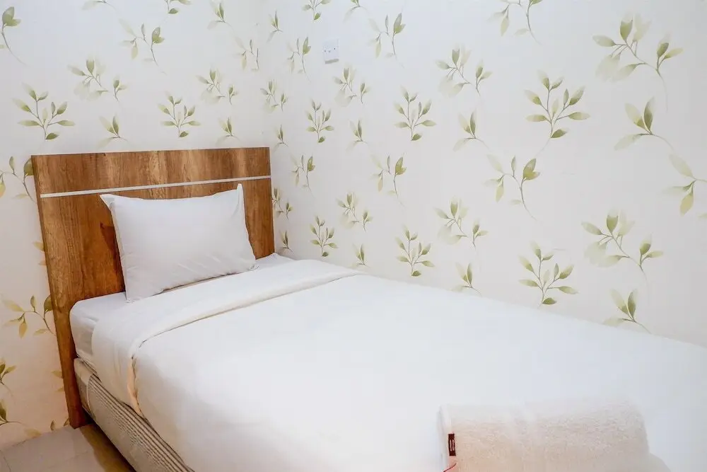 Джакарта: Simply Homey Bassura City Apartment
