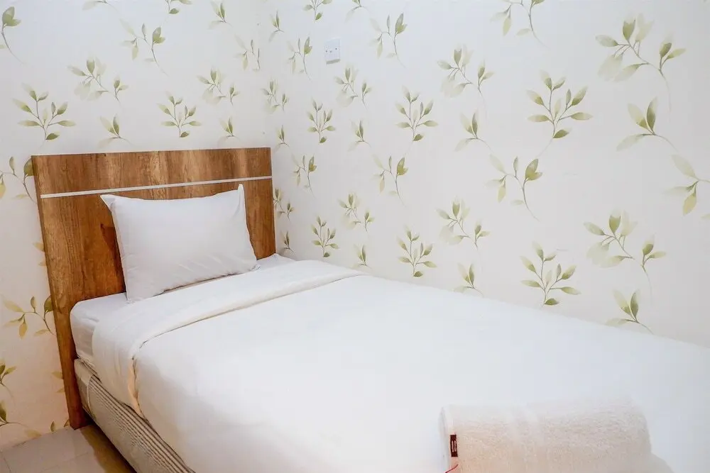 Джакарта: Simply Homey Bassura City Apartment