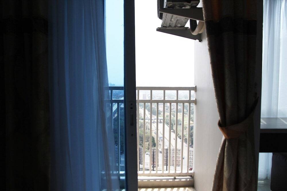 Бекаси: City View Studio Apartment At Grand Dhika City Near Bekasi Timur Toll