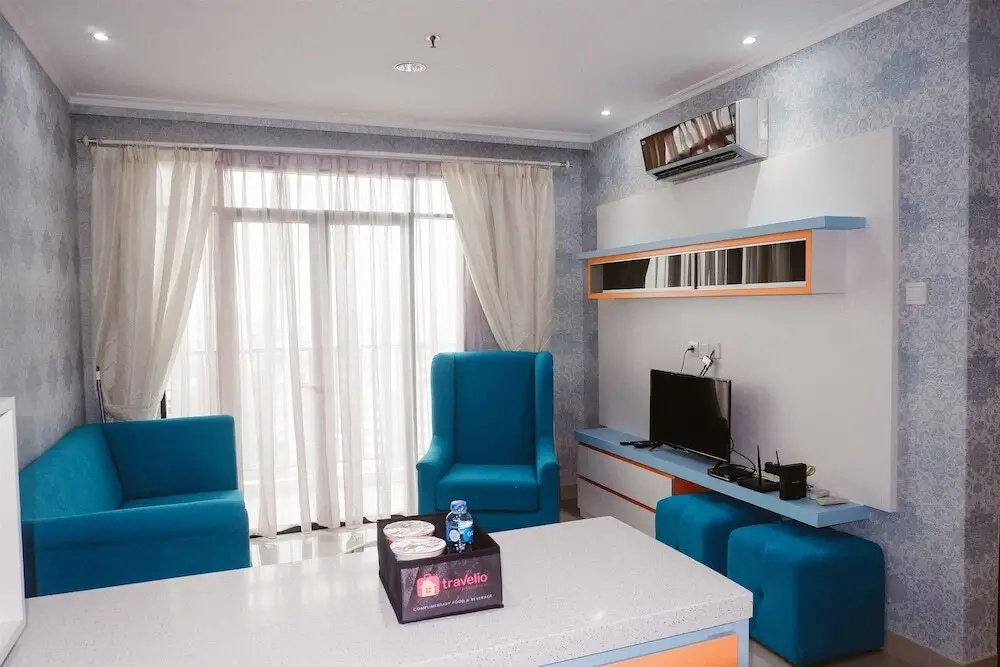 Джакарта: Elegant Hampton's Park Apartment near Pondok Indah Mall