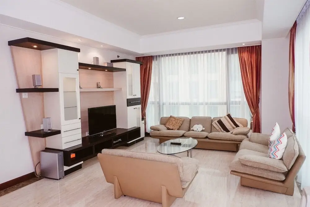 Джакарта: Luxurious and Spacious Casablanca Apartment next to Kokas