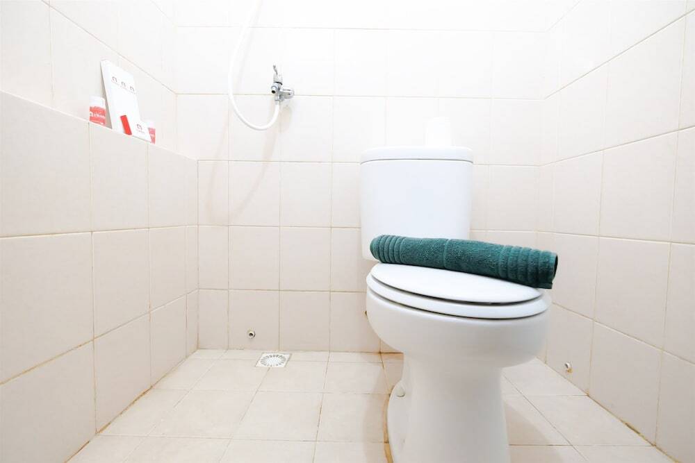 Джакарта: Comfy Green Palace Kalibata Apartment