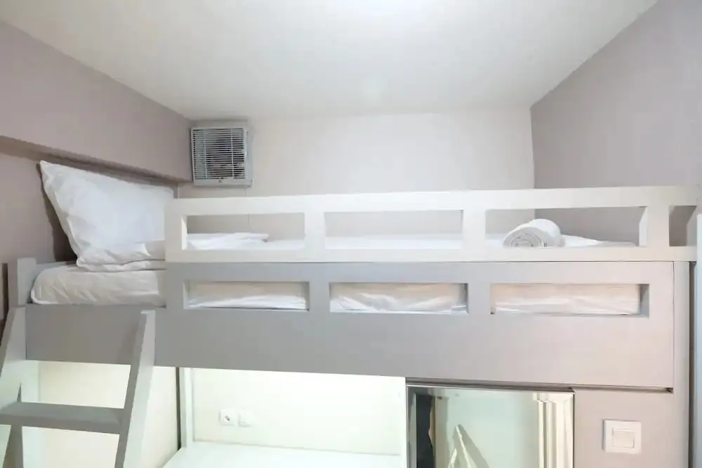 Джакарта: Green Pramuka City Apartment