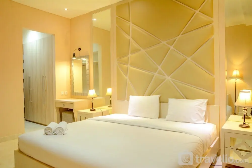 Джакарта: Spacious Four Winds Apartment with City View