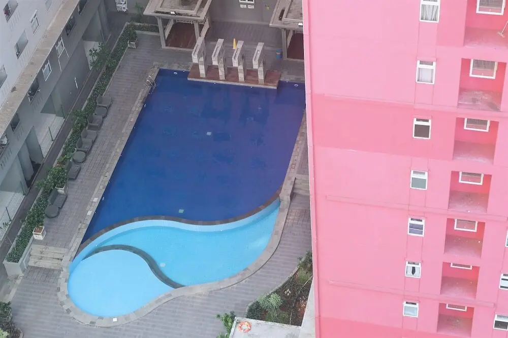 Джакарта: Best Price Green Pramuka Apartment