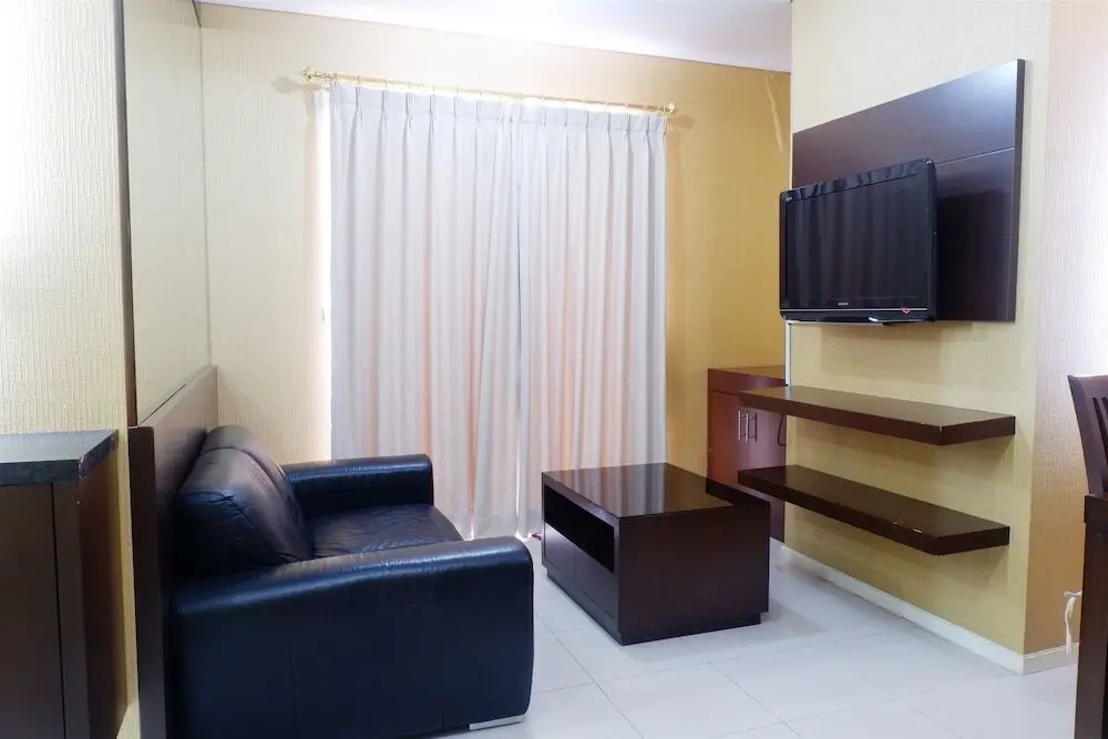 Джакарта: Cosmo Terrace Apartment with Direct Access to Thamrin City Mall