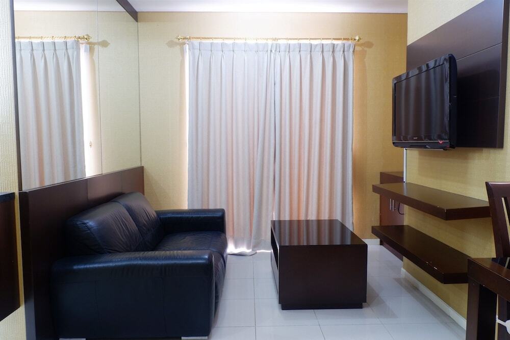 Джакарта: Cosmo Terrace Apartment with Direct Access to Thamrin City Mall