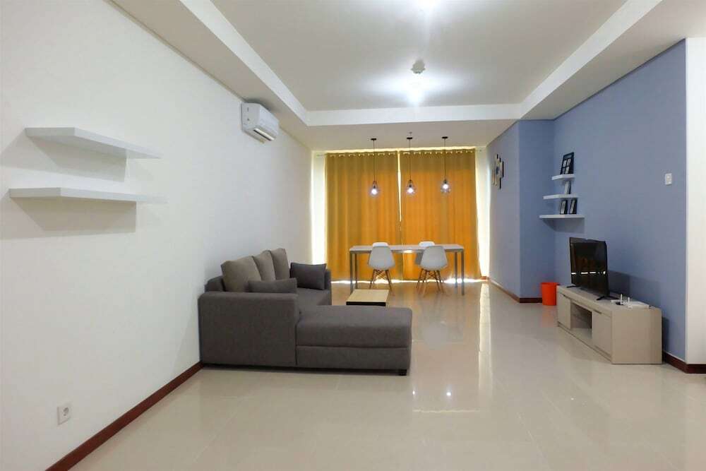Джакарта: Baywalk Condominium Pluit With Ocean View